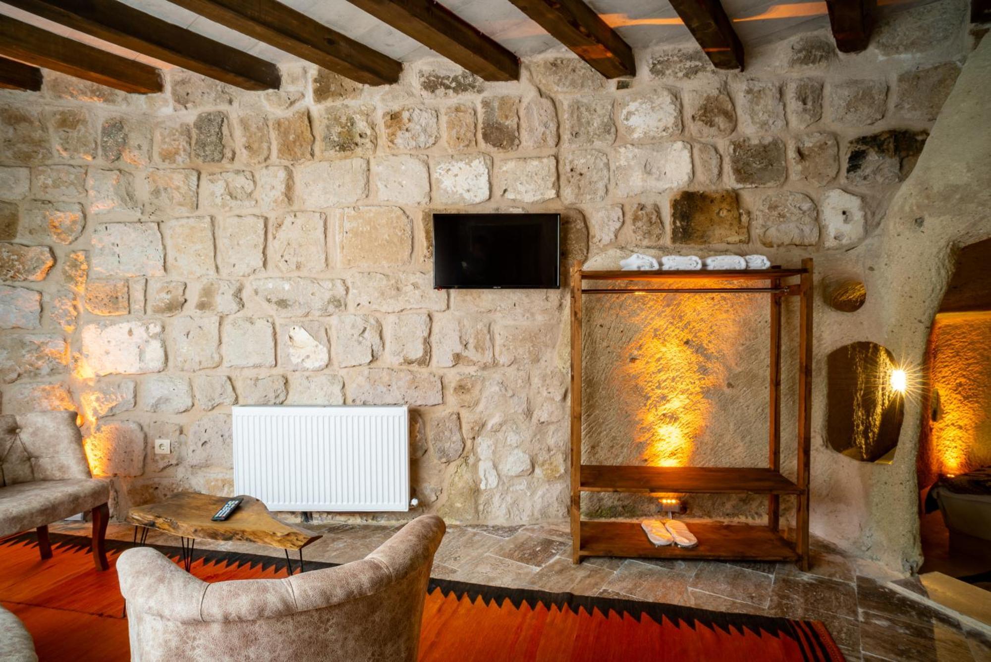 Cappadocia Snora Cave Hotel เนฟซิเฮียร์ ภายนอก รูปภาพ