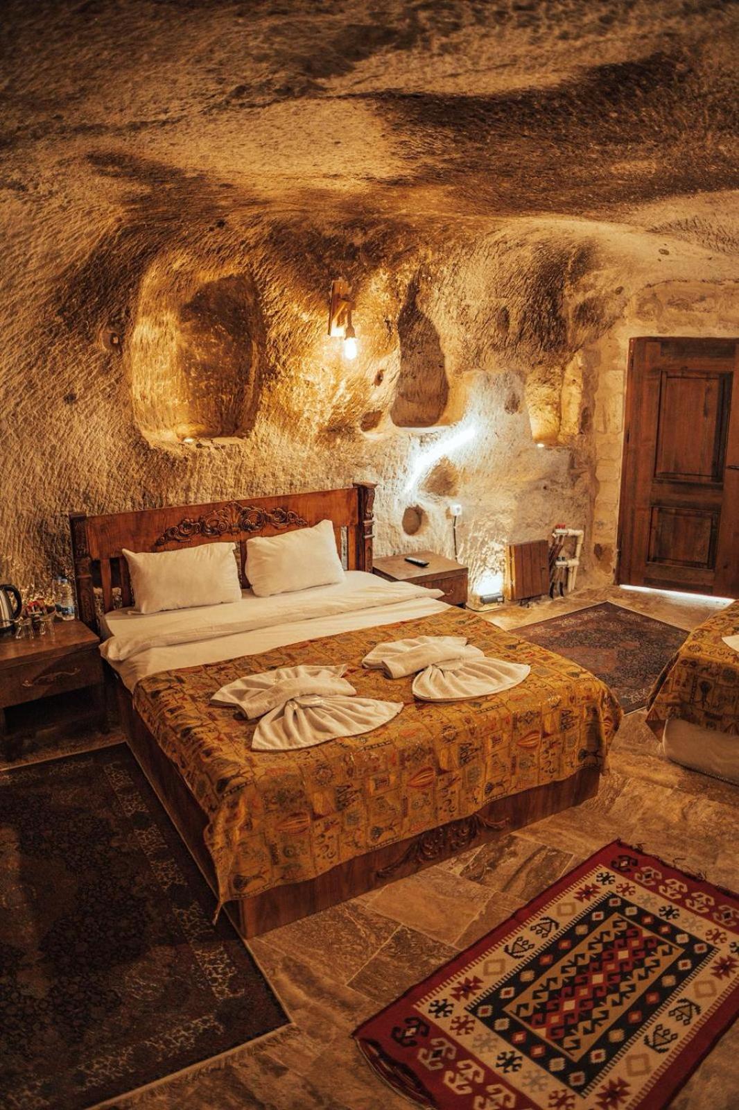Cappadocia Snora Cave Hotel เนฟซิเฮียร์ ภายนอก รูปภาพ