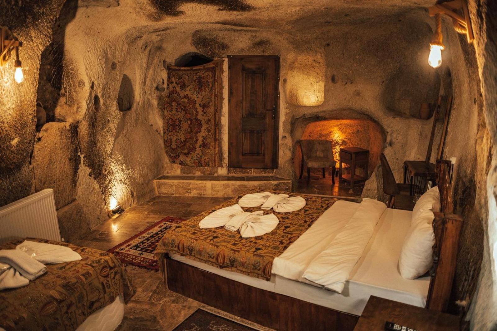 Cappadocia Snora Cave Hotel เนฟซิเฮียร์ ภายนอก รูปภาพ